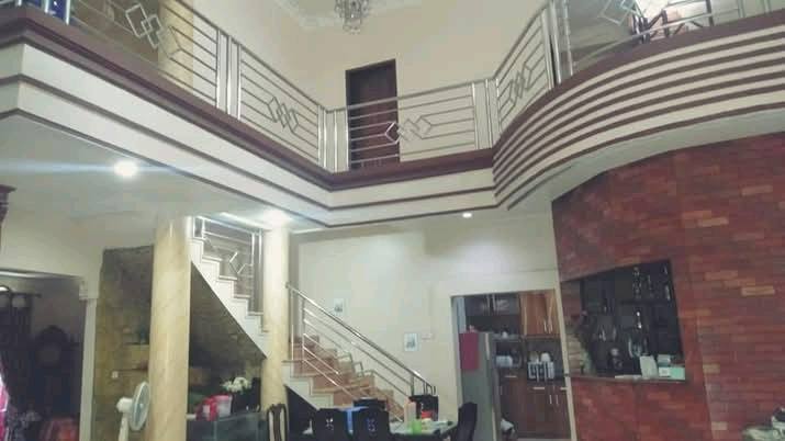 Rumah Bagus 2,5 Lantai Di Komplek Cengkareng Indah Jkt Barat - Gambar 6