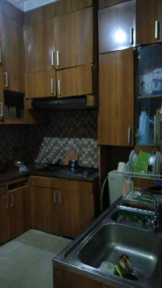 Rumah Bagus 2,5 Lantai Di Komplek Cengkareng Indah Jkt Barat - Gambar 4