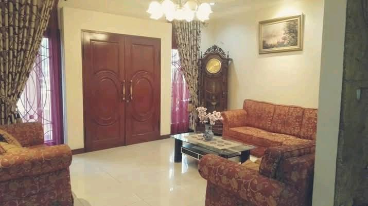 Rumah Bagus 2,5 Lantai Di Komplek Cengkareng Indah Jkt Barat