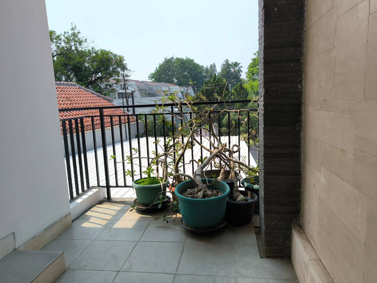 Rumah nyaman di Cilandak Timur Jkt Selatan - Gambar 5